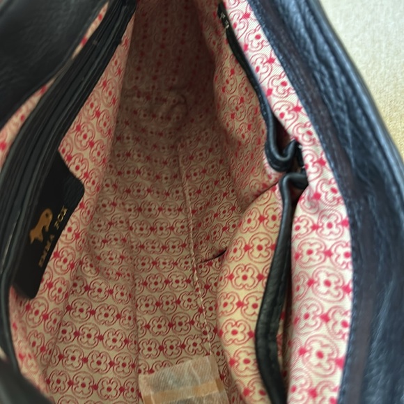Emma Fox Shoulder Bag - Picture 6 of 6